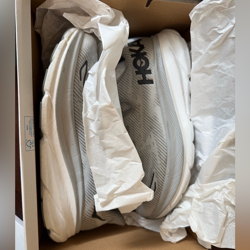 Hoka White and Gray Clifton 9 Men’s Running Shoes